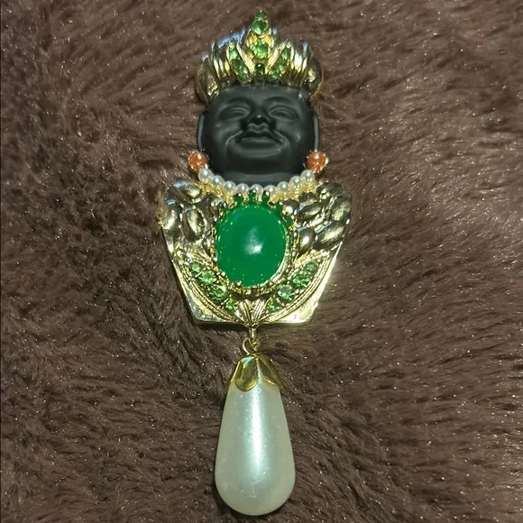 Fashion Jewelry Gold and Green Brooch with Pearl Accent - Picture 2 of 6